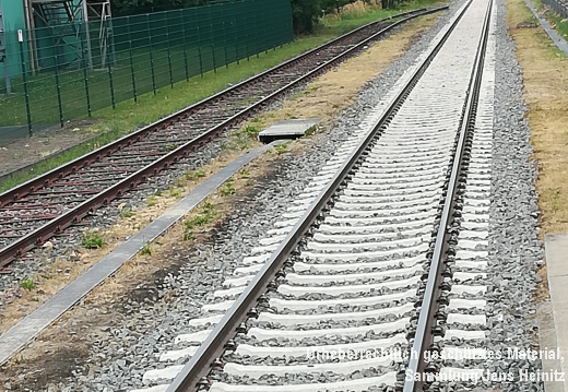 EBOE Bf Alveslohe neue Betonschwellen Blick nach Ulzburg 01-Aug-2019 1 J Heinitz